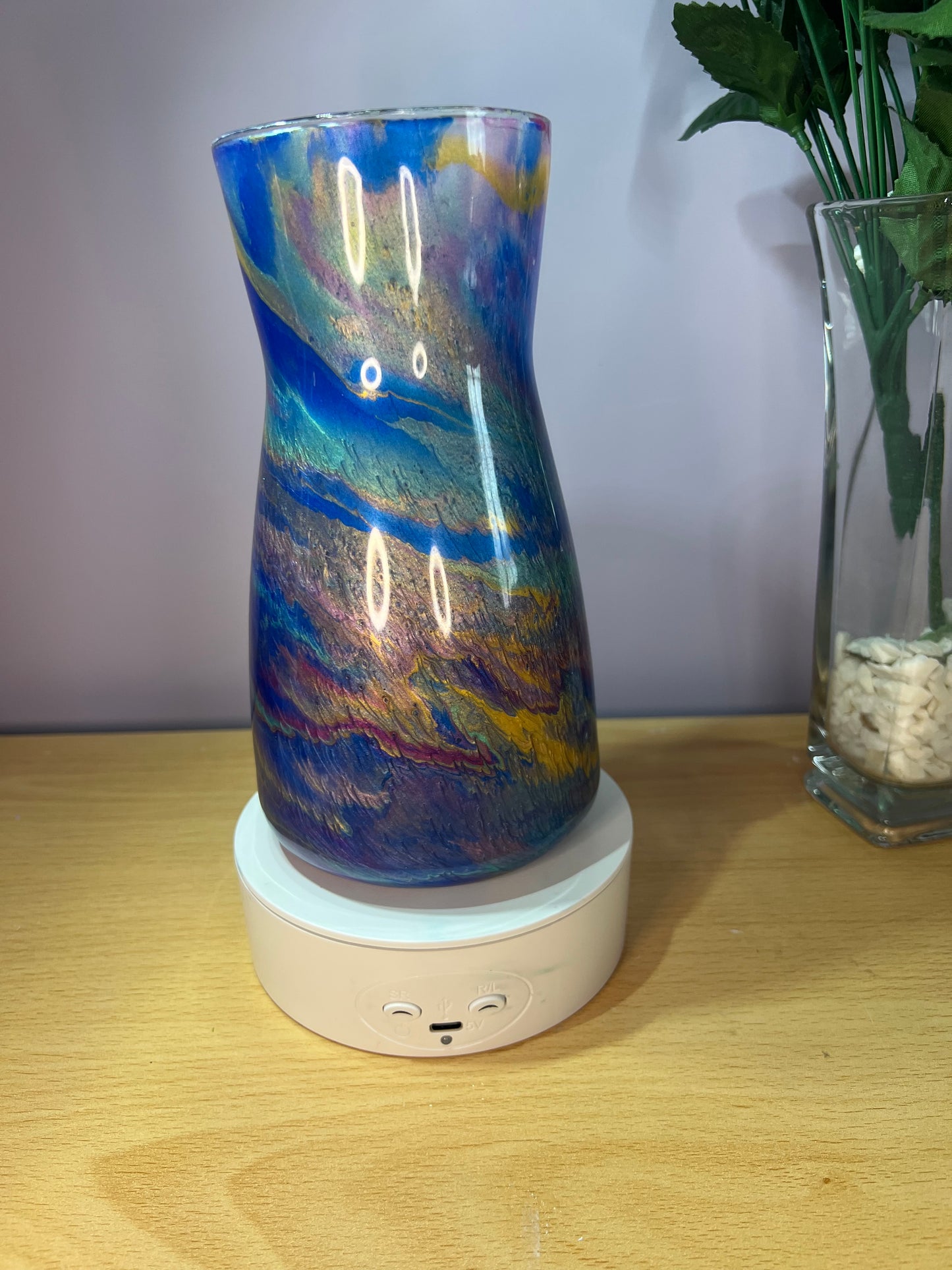 20cm/8inch glass resin vase